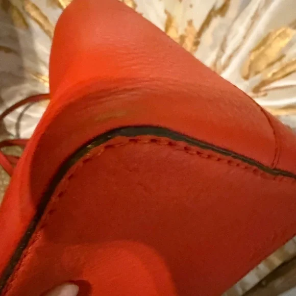 Tory Burch McGraw - Picture 4 of 12